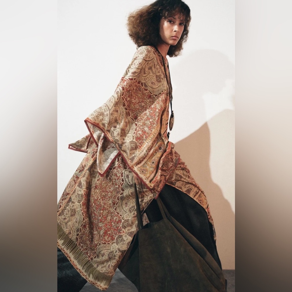 Zara Paisley Caftan Dress - Picture 5 of 10